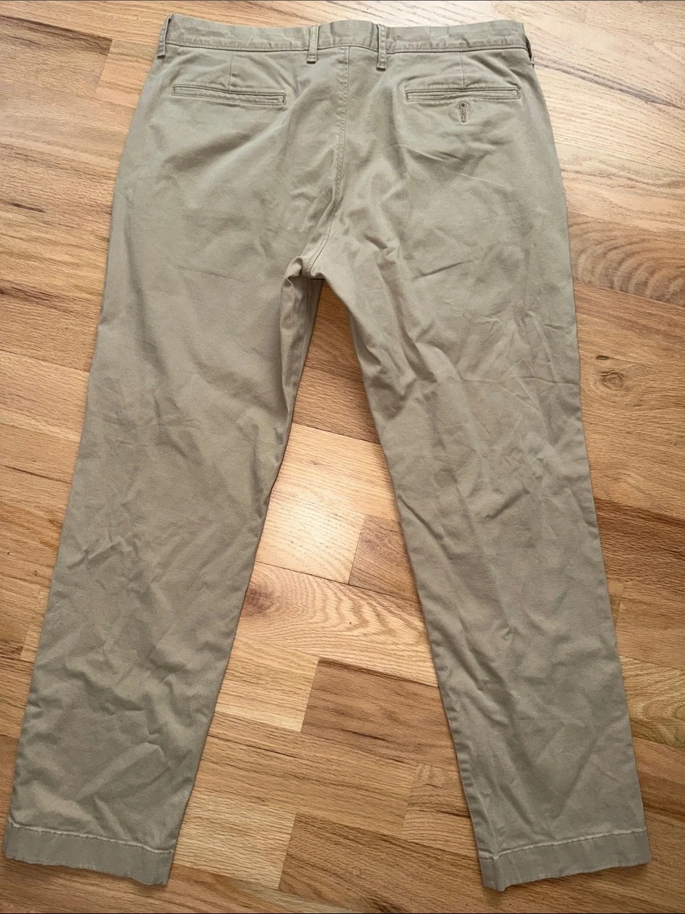 J. Crew Men's Khaki Chino Pants 